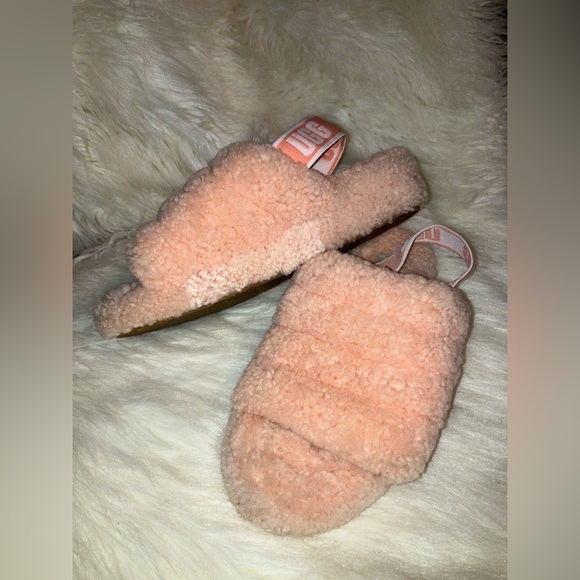 UGG FLUFF YEAH Women Shoes SLIDE Sheepskin Slipper Sandal PINK ROSE NWOT - Picture 4 of 8